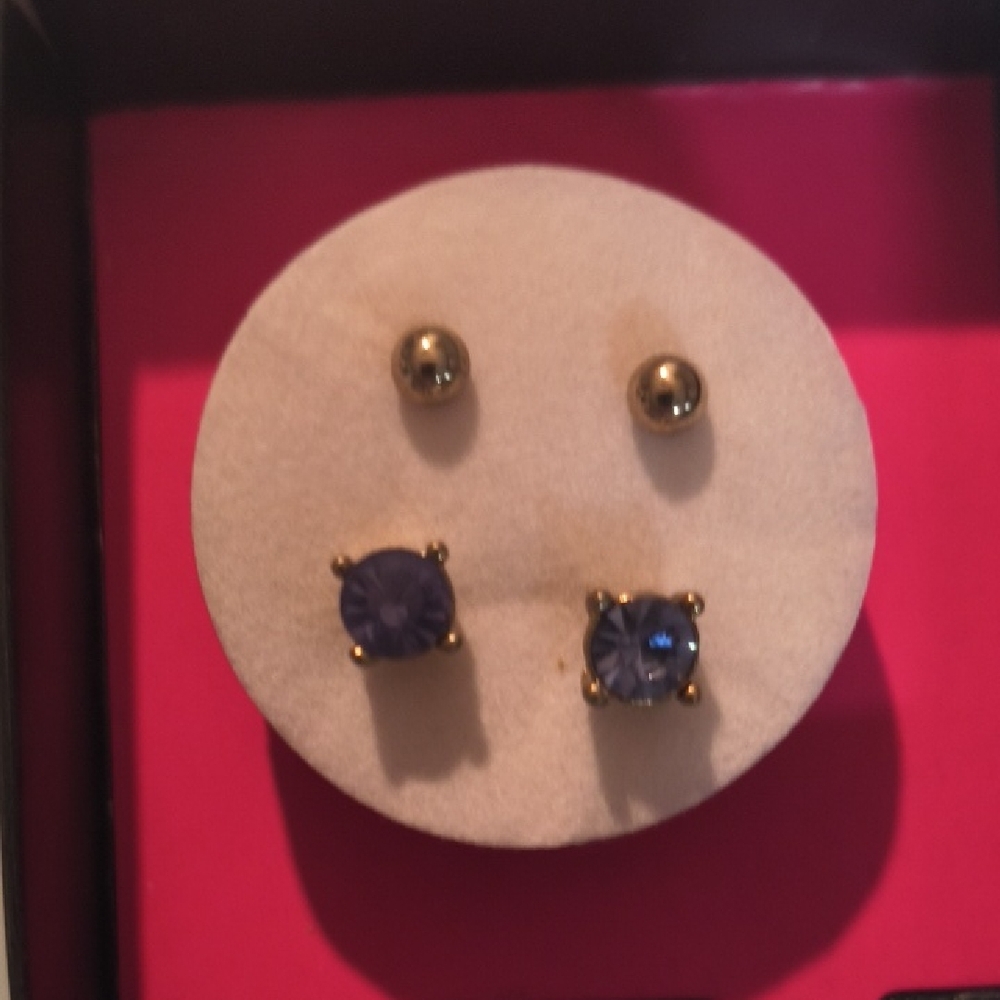 Elegant Gold and Purple Stud Earrings